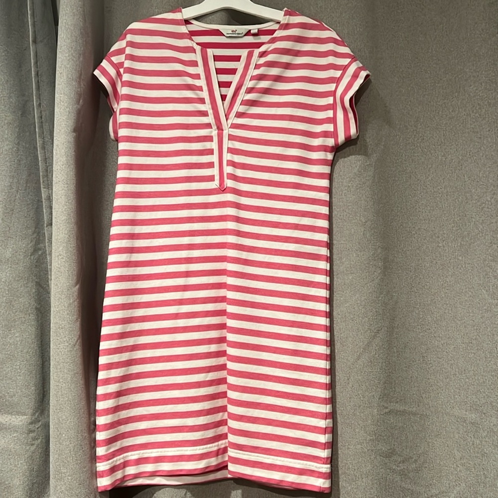 Vineyard vines striped pink dress